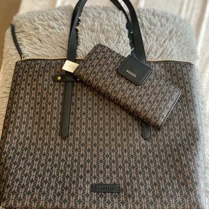 Fossil tote with wallet